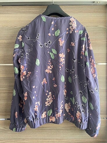 Zara Rüzgarlık mont
