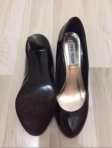 Steve Madden Steve Madden rugan topuklu ayakkabı