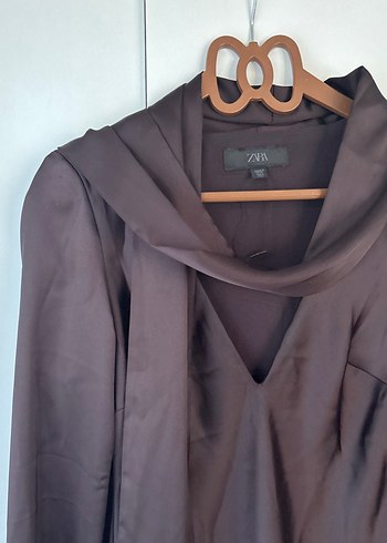 Zara saten viral elbise - Görsel 4