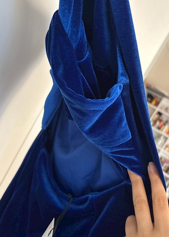 Lacivert Asimetrik Askılı Uzun Elbise kadife - Görsel 5