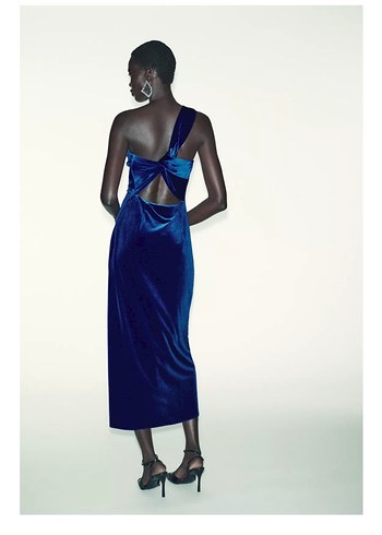 Lacivert Asimetrik Askılı Uzun Elbise kadife - Görsel 8