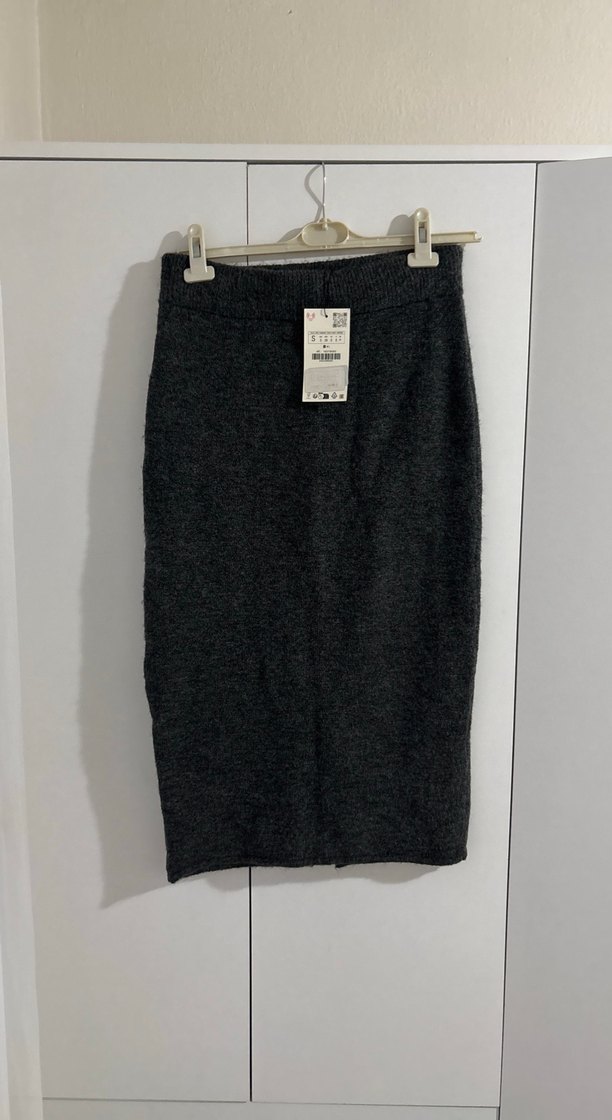 Gri triko etek - Görsel 3