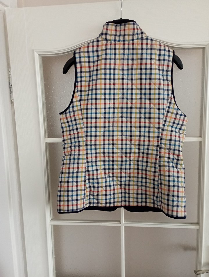 boydan fermuarlı ince şişme kışlık yelek - Görsel 2