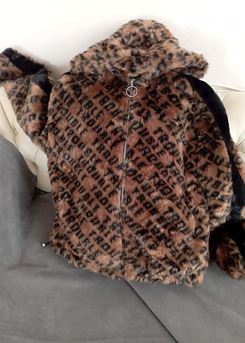 Kahverengi Leopar Desenli Kapüşonlu Kadın Peluş Ceket - Görsel 2