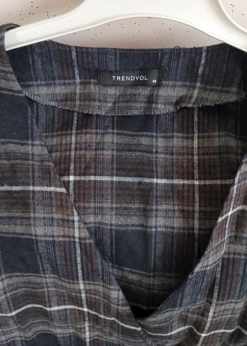 kışlık gömlek şeklinde mini yandan iç ve dış düğmeli ceket - Görsel 3