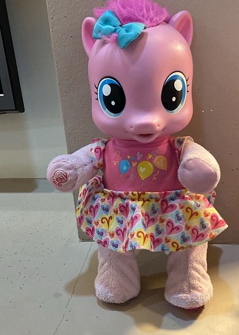 My little pony konusan pinkie pie - Görsel 3