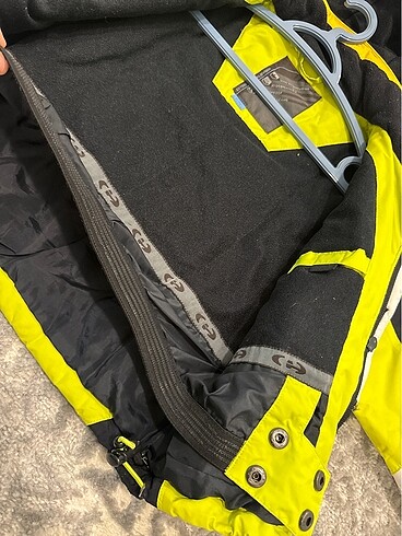 Su gecırmez mont - Görsel 3