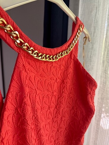 Derin sırt dekolteli elbise - Görsel 5