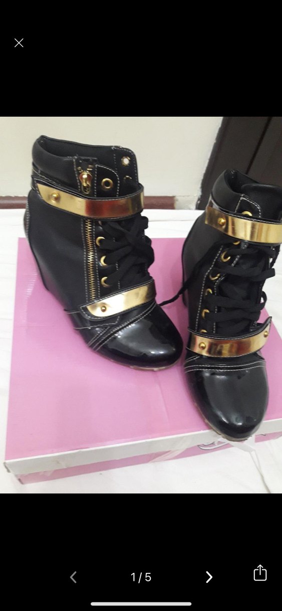 Kadın Siyah Rugan Dolgu Topuklu Tokalı Bot - Görsel 2