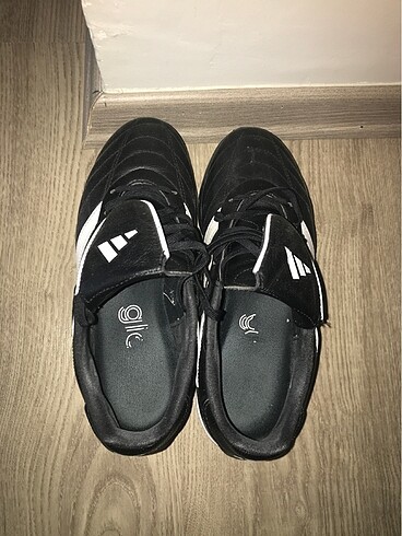 40 Beden siyah Renk Adidas krampon gloro