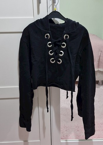 Siyah Kuş Gözü Düğmeli Uzun Kollu Sweatshirt