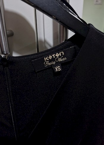 Koton Kemerli Siyah V Yakalı Uzun Kadın Elbise - Görsel 4