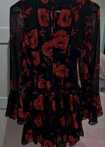 Loft Uzun Kollu Fırfırlı Kırmızı Çiçekli Midi Elbise - Görsel 3