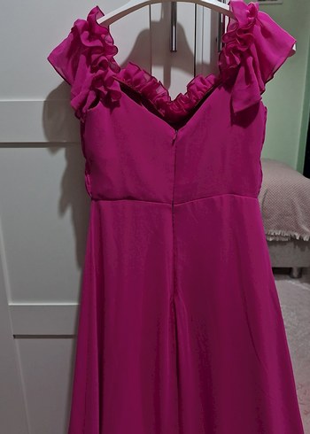 Trendyolmilla Fuşya Pembe V Yaka Fırfırlı Uzun Abiye Elbise - Görsel 8