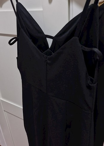 Trendyolmilla Siyah V Yaka İnce Askılı Midi Elbise - Görsel 6