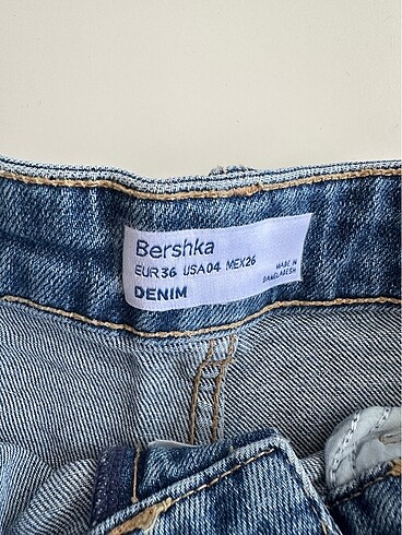 m Beden mavi Renk Bershka Şort - 36 Beden