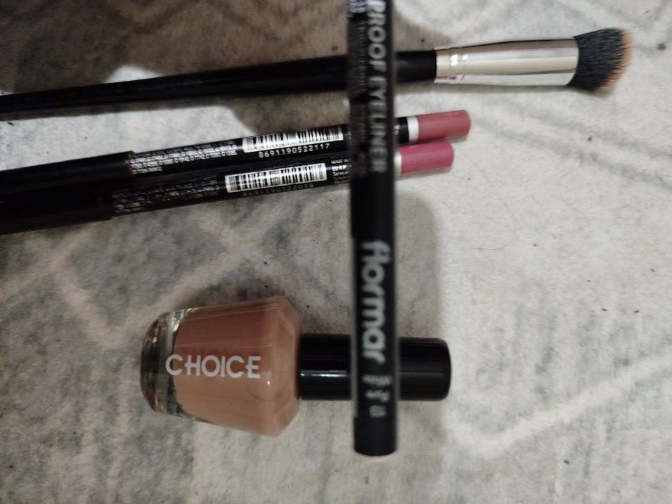 Emily Su Geçirmez Dudak Kalemi - Bej Ton - Görsel 2