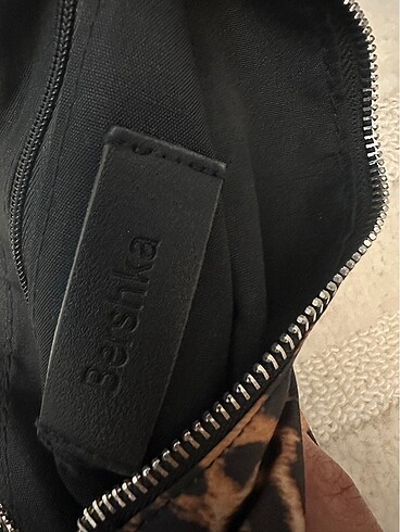 Bershka Leopar çanta