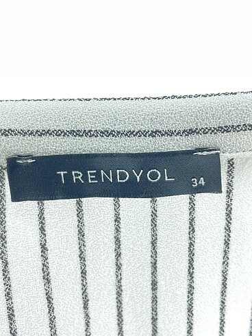 34 Beden çeşitli Renk Trendyol & Milla Yelek %70 İndirimli.