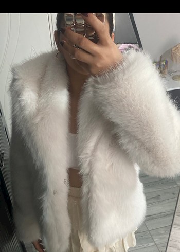 Beyaz Suni Kürk Detaylı Midi Boy Kadın Ceket - Görsel 3