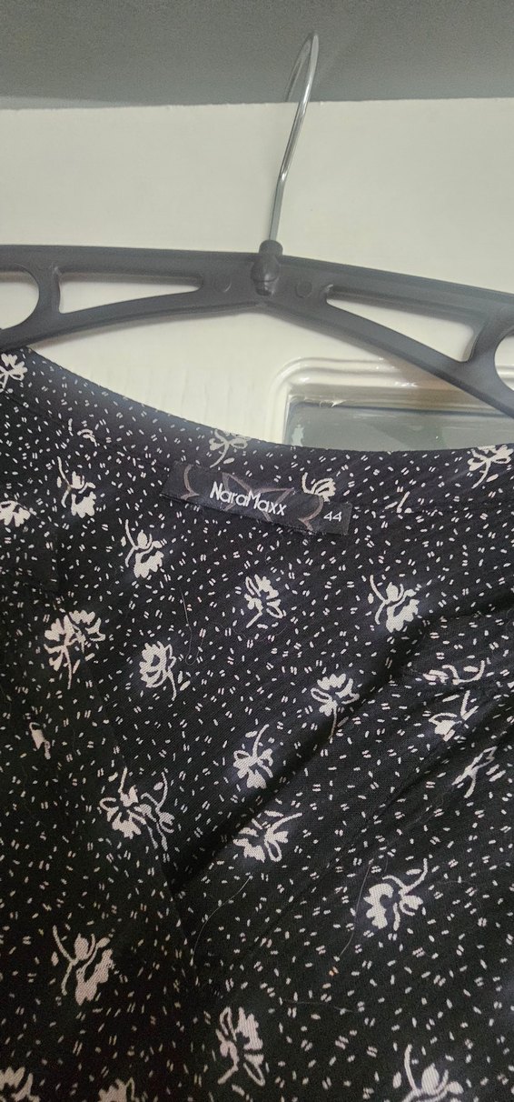 Siyah Kolsuz Kadın Elbise - Görsel 2