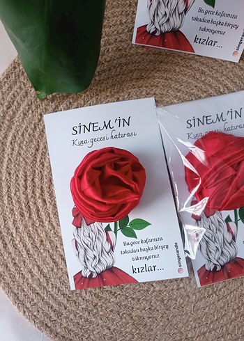 Diğer Saten toka isminiz' e özel kart