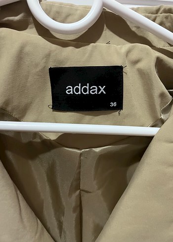 Addax Bej Kısa Düğmeli Kadın Trençkot