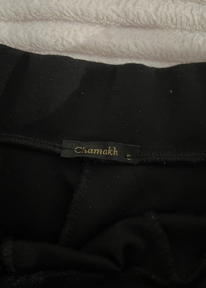 Siyah Pileli Etek - Görsel 4