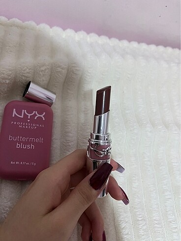 Beden Ysl loveshine ruj,nyx allık,flormar gloss