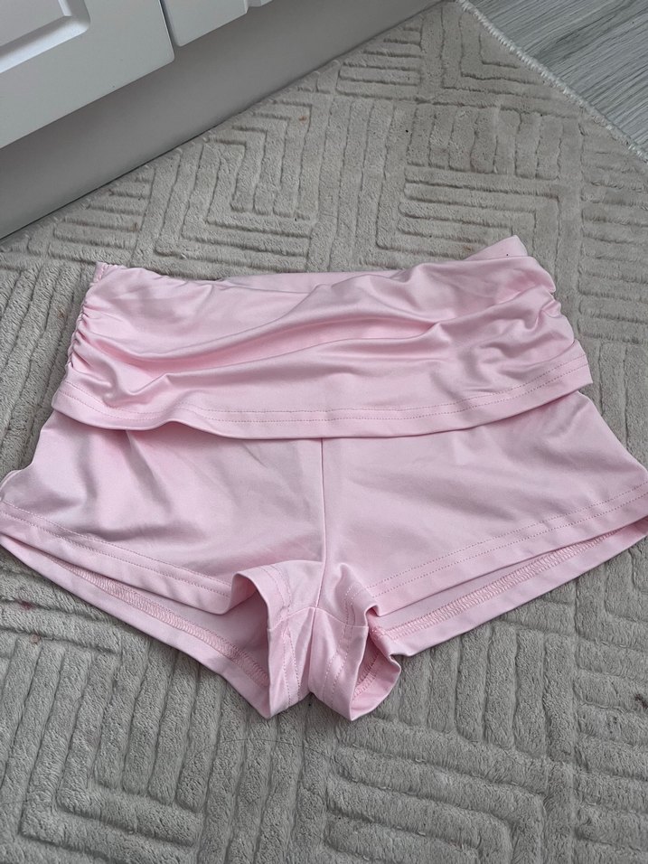 Pembe Pilili Kadın Mini Şort - Görsel 2