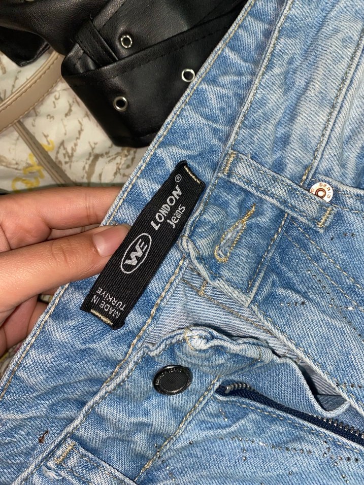 Gri Düğmeli taşlı parlak Salaş Midi Kot Pantolon - Görsel 3