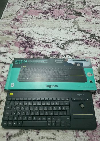 Logitech MEDIA K400 Plus Kablosuz Klavye - Görsel 2