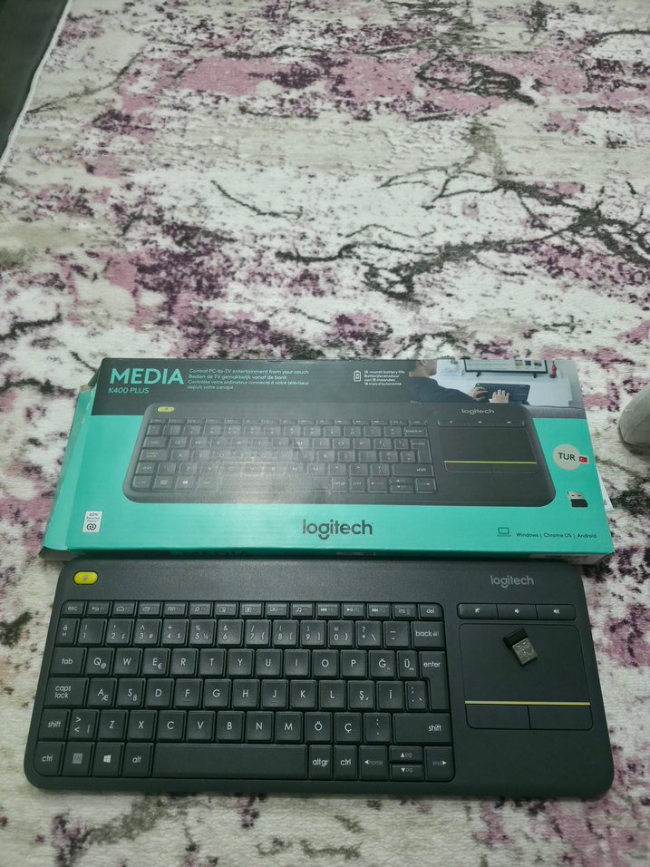 Logitech MEDIA K400 Plus Kablosuz Klavye - Görsel 2