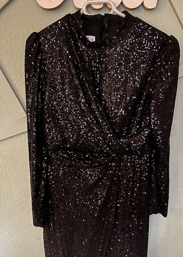 Siyah Payetli Tesettür Abiye - Görsel 3