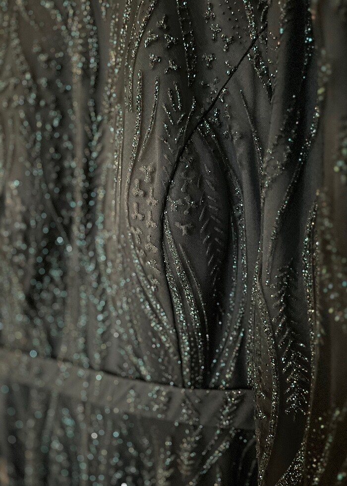 Simli Zümrüt Yeşili Tesettür abiye - Görsel 3