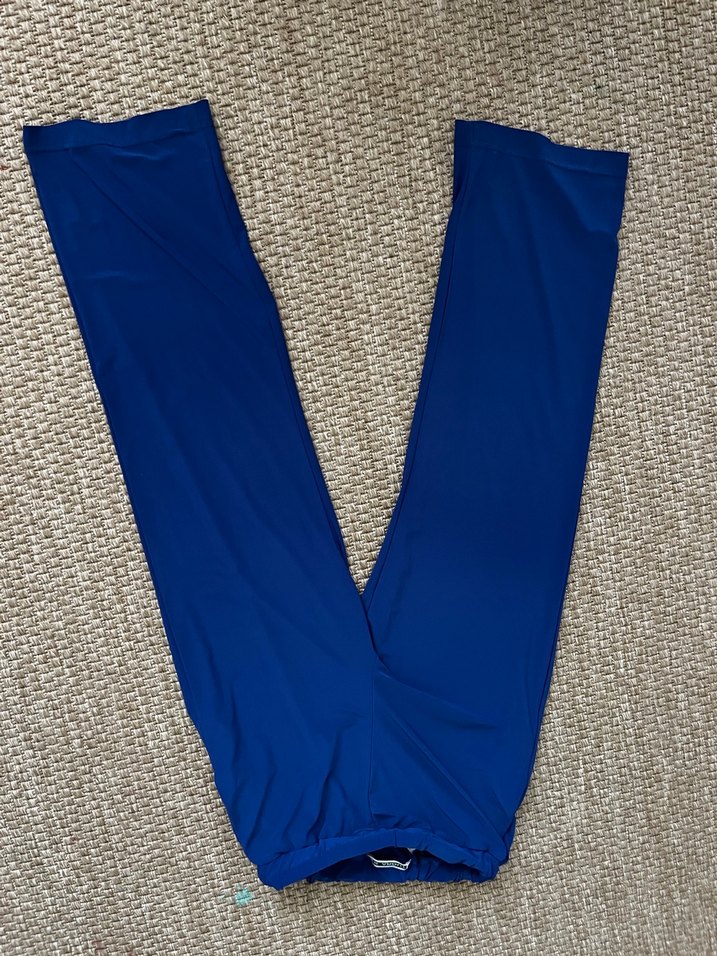 Saks Mavi Piliseli Uzun Kollu Tesettür takım - Görsel 3