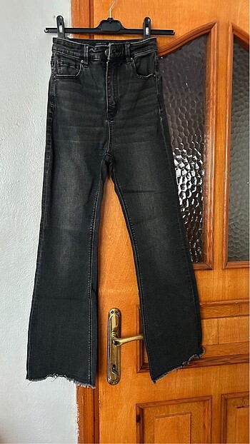 34 Beden Stradivarius Pantolon