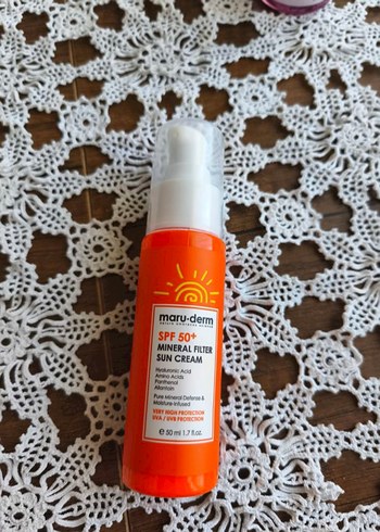 Maru-Derm SPF50+ Mineral Filtre Güneş Kremi