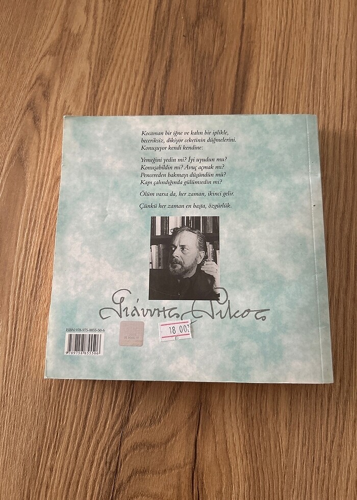 Her Zaman En Başta Özgürlük - Yannis Ritsos - Görsel 2