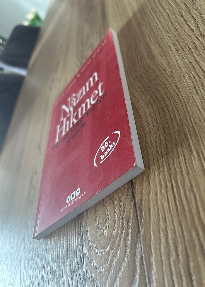 Henüz Vakit Varken Gülüm - Nazım Hikmet - Görsel 3