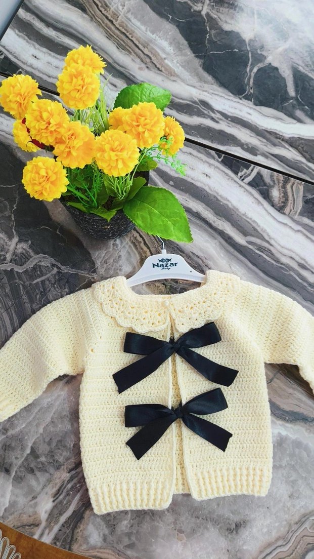 Kız Çocuk Sarı Örgü Hırka - Görsel 3