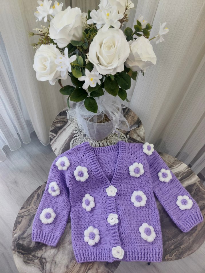 Mor Nakışlı Örgü Kız Hırkası - Görsel 3