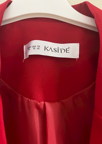 xl Beden Kırmızı Mini Düğmeli Kadın Blazer Ceket