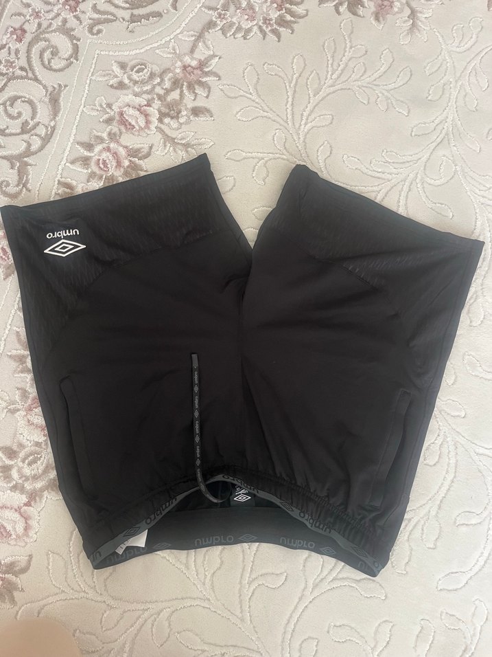 Umbro Siyah Erkek Spor Şort - Görsel 3