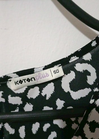 Koton Gri Zebra Desenli Kısa Kollu Kadın Bluz