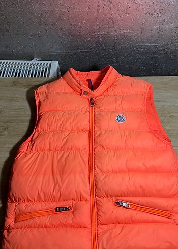 Moncler s