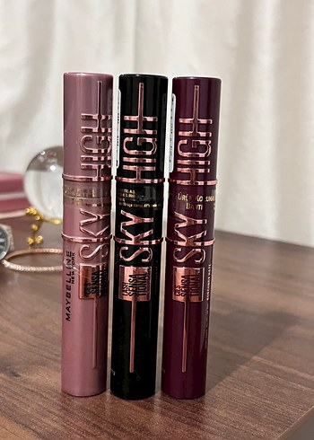 Maybelline Sky High Maskara - Koyu Pembe