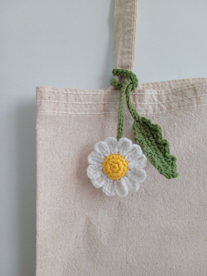 Örgü Çanta Süsü ve Kitap Ayracı - Görsel 5