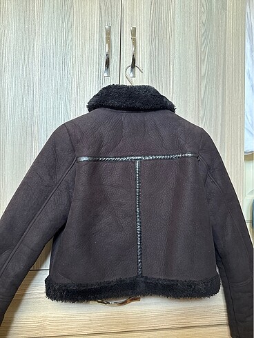 s Beden Stradivarius kürklü kaban