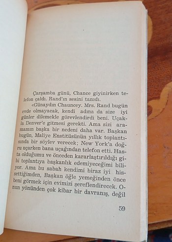Sanat Kitabı - Yıpranmış Kapaklı Jery Kozinski Bir Yerde